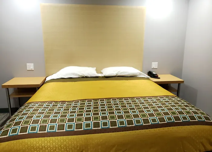 Regal Inn
